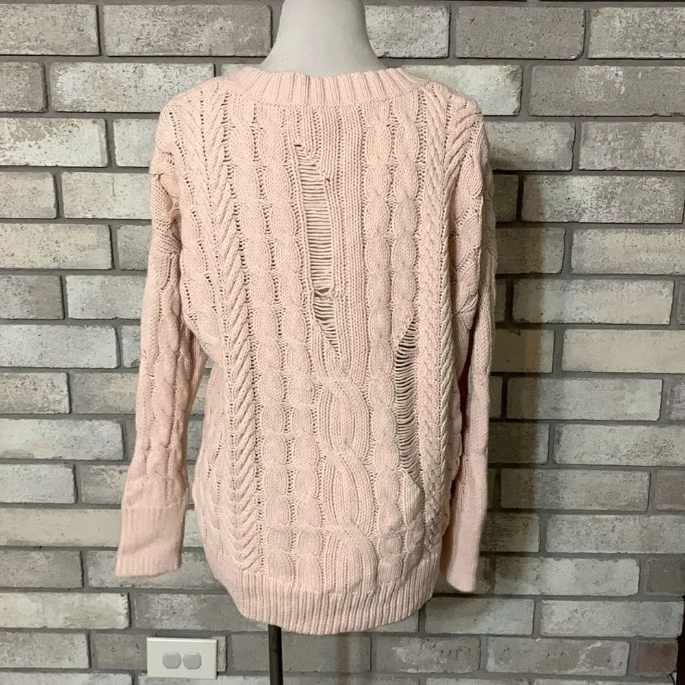 3for$20 sweater medium  - Picture 2 of 4